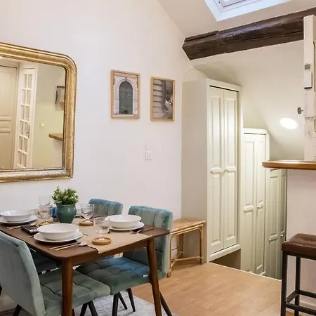 Spacious Studio In Paris Hyper Center - Smart Tv & Wifi - 4P-3